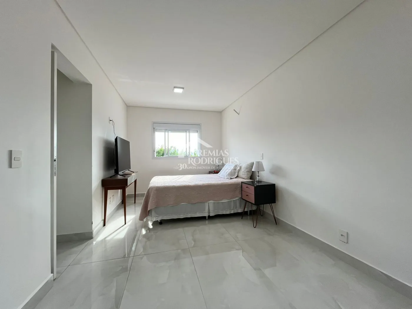 Apartamento com 3 suítes, 132 m² - Edifício Maximus Residence - Pindamonhangaba/SP