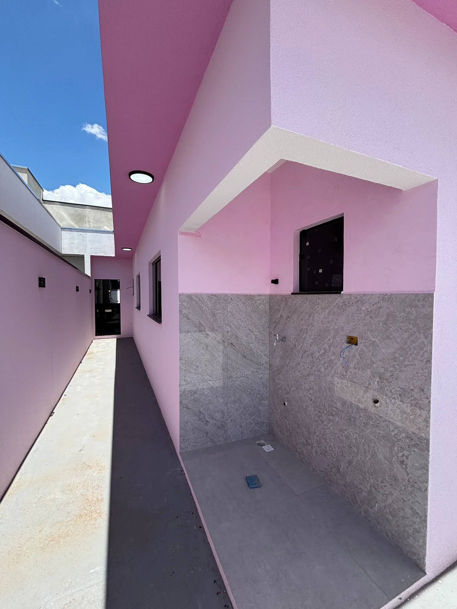Casa com quintal amplo à venda no Cidade Nova – Pindamonhangaba/SP