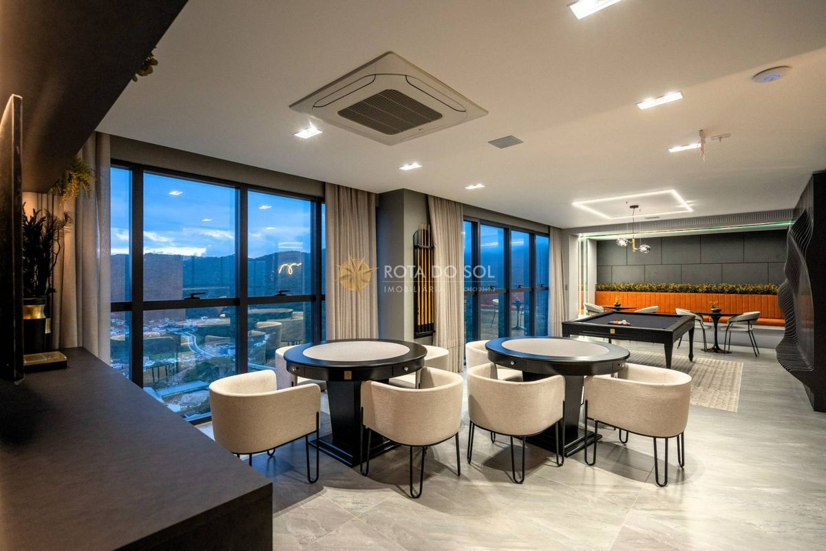 Grand Mirage Apartamento 3 Suítes Vista Mar no Centro de Itapema