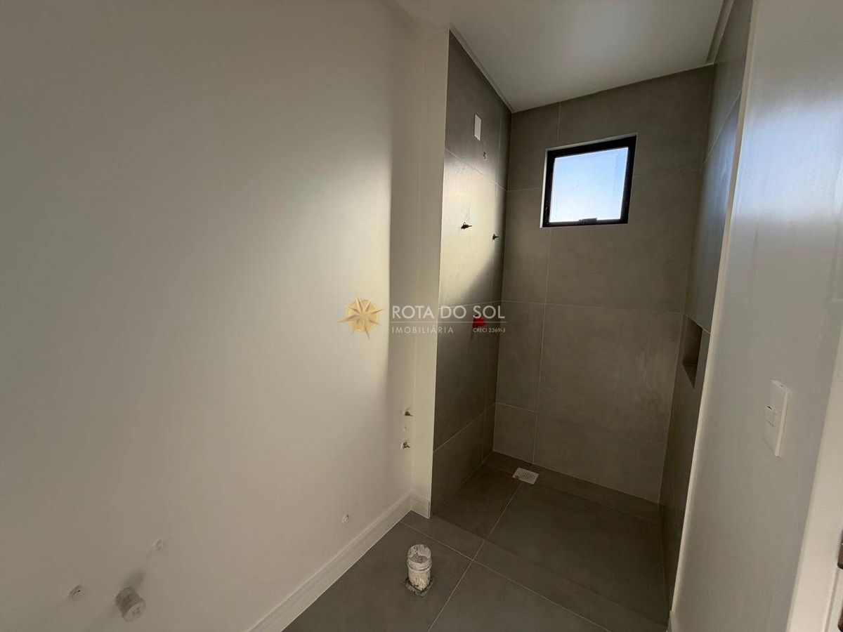 Diamond Tower Apartamento Quadra Mar 4 Suítes Meia Praia Itapema SC