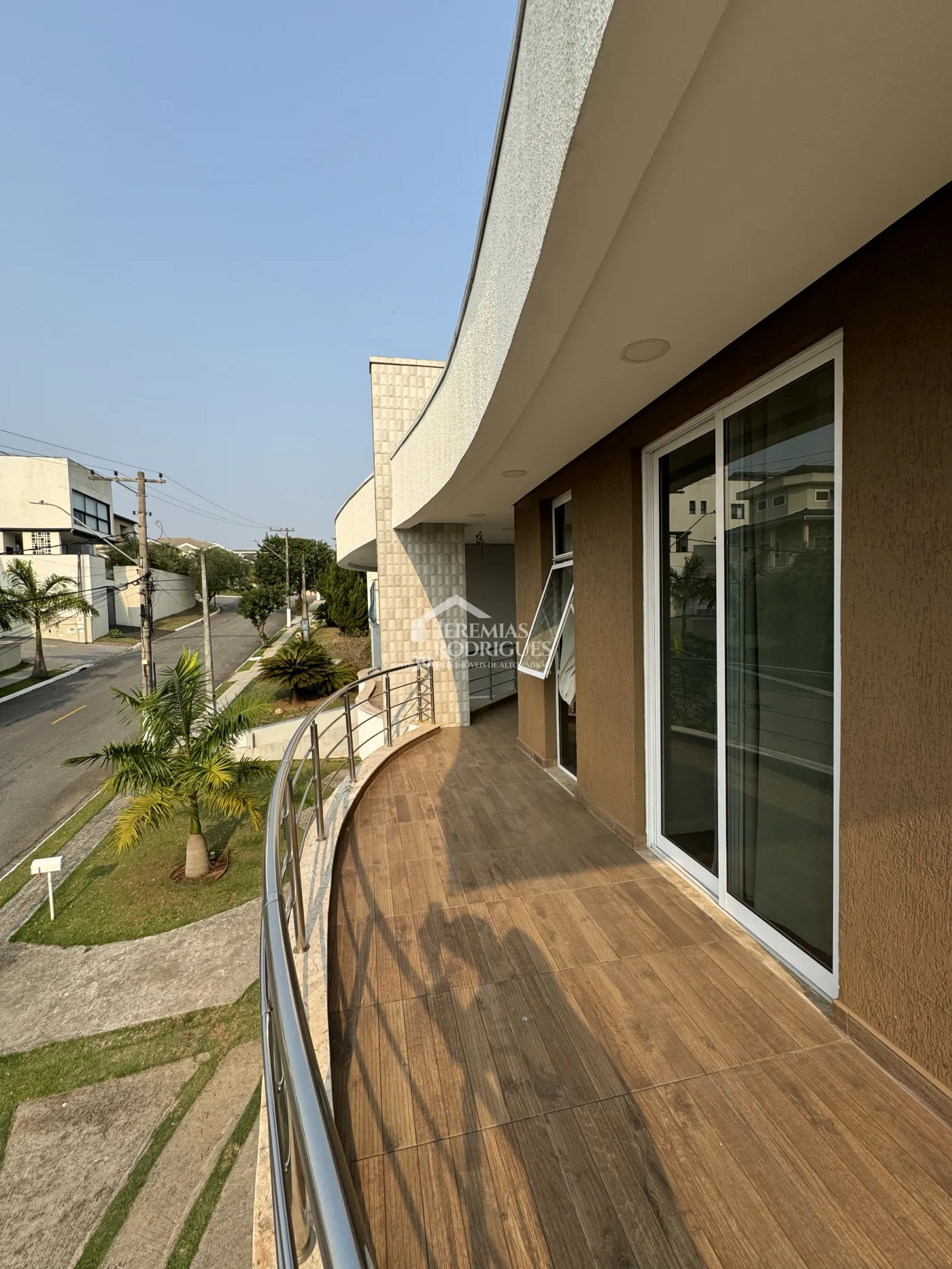 Casa com 4 dormitórios, 489 m² - Residencial Santa Helena - Caçapava/SP.
