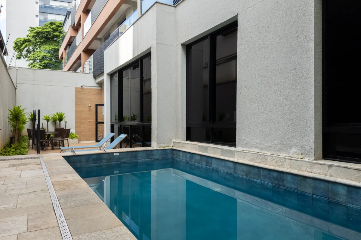Studio mobiliado 43 m² | 700 m do metrô Praça da Árvore