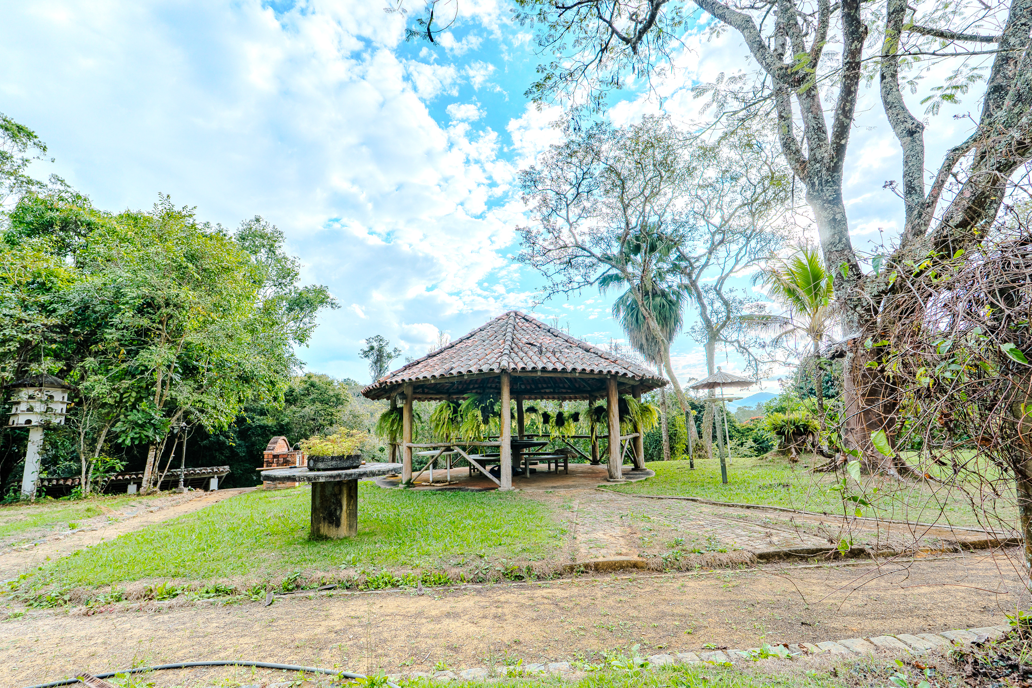 Haras à venda com 291 hectares em Arapeí/SP.