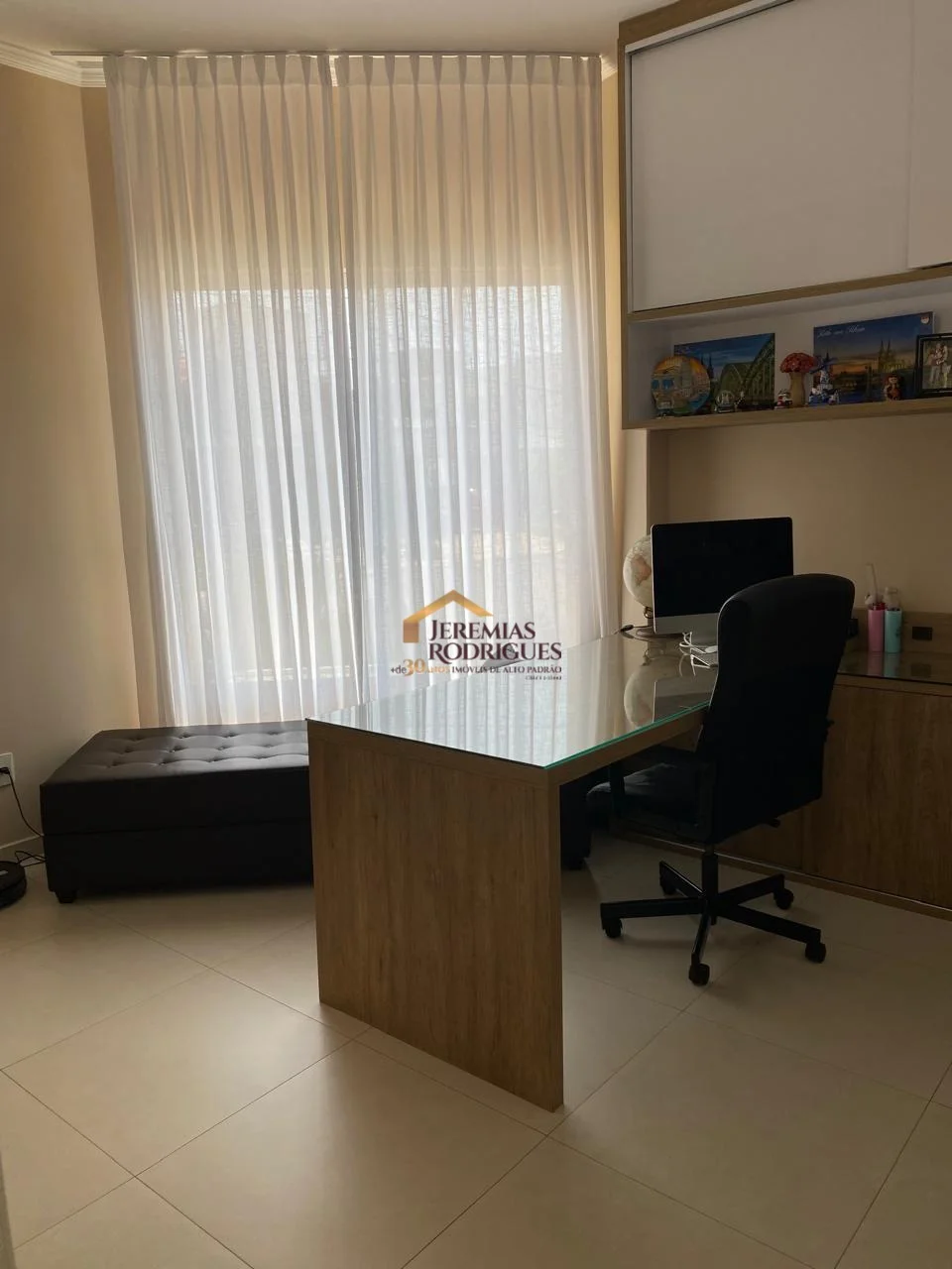 Casa Semi mobiliada para locação e venda no Condomínio Campos Conde II Chambord em Tremembé/SP. — foto 5