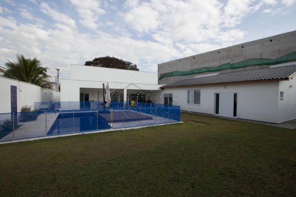 Casa à venda por R$ 2.700.000,00 - Pindamonhangaba/SP