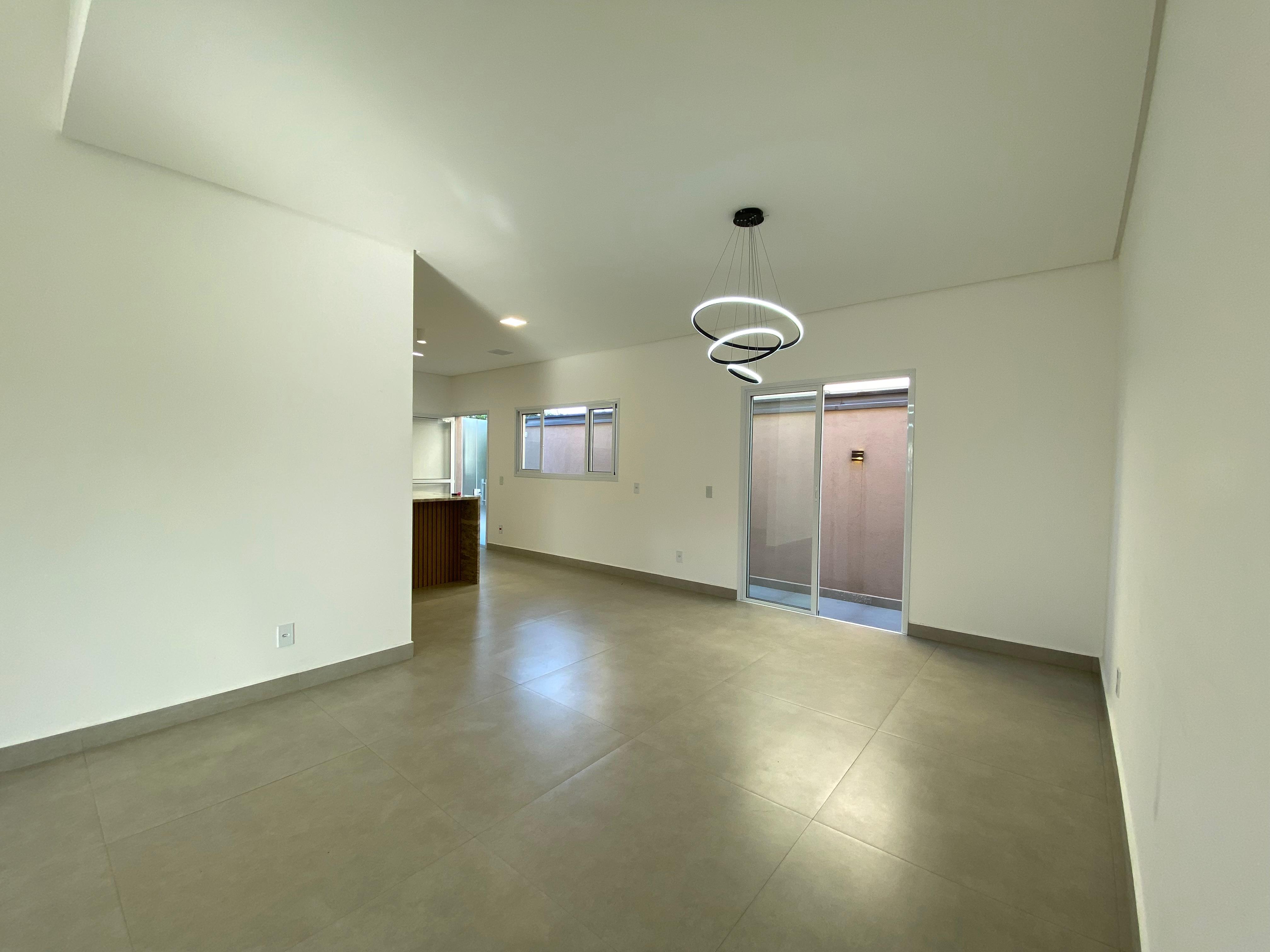 Casa para venda com 3 suítes no Condomínio Village Splendore em Pindamonhangaba/SP