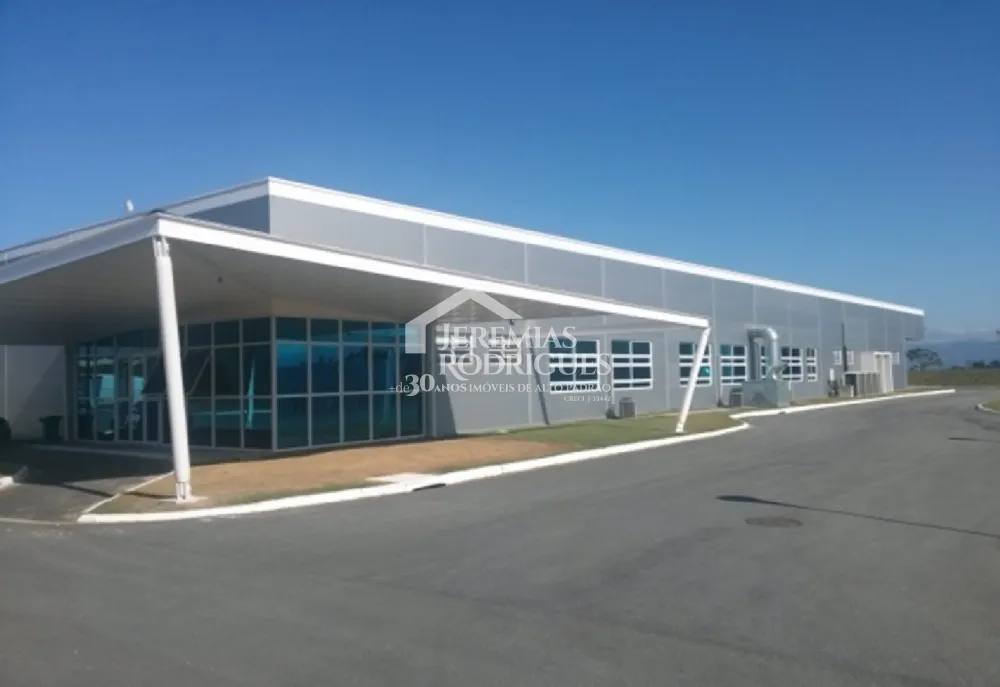 Excelente galpão padrão AA climatizado e com piso antiestático