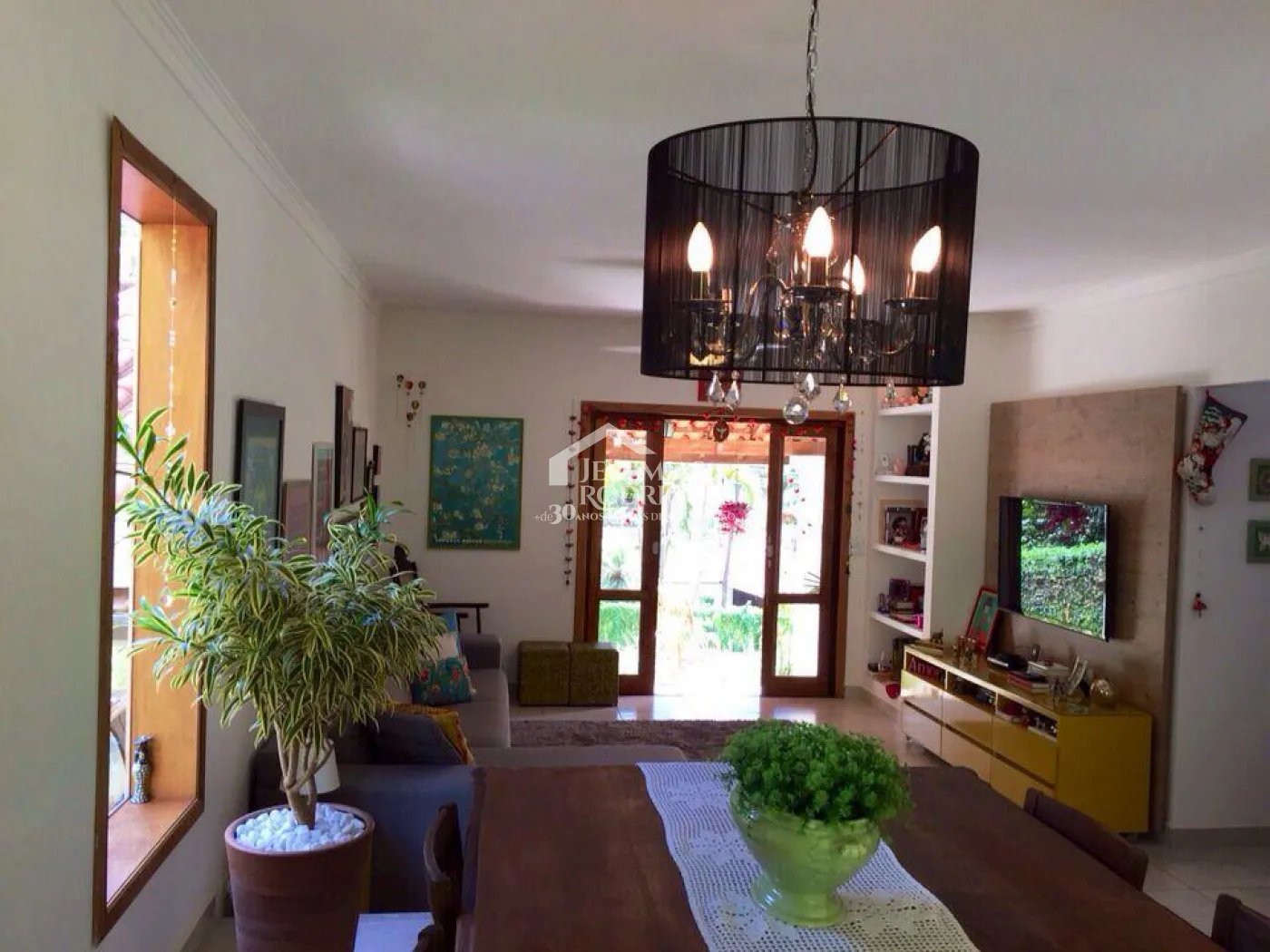 Casa com 3 dormitórios, 135 m² - Condomínio Chácaras Cataguá - Taubaté/SP