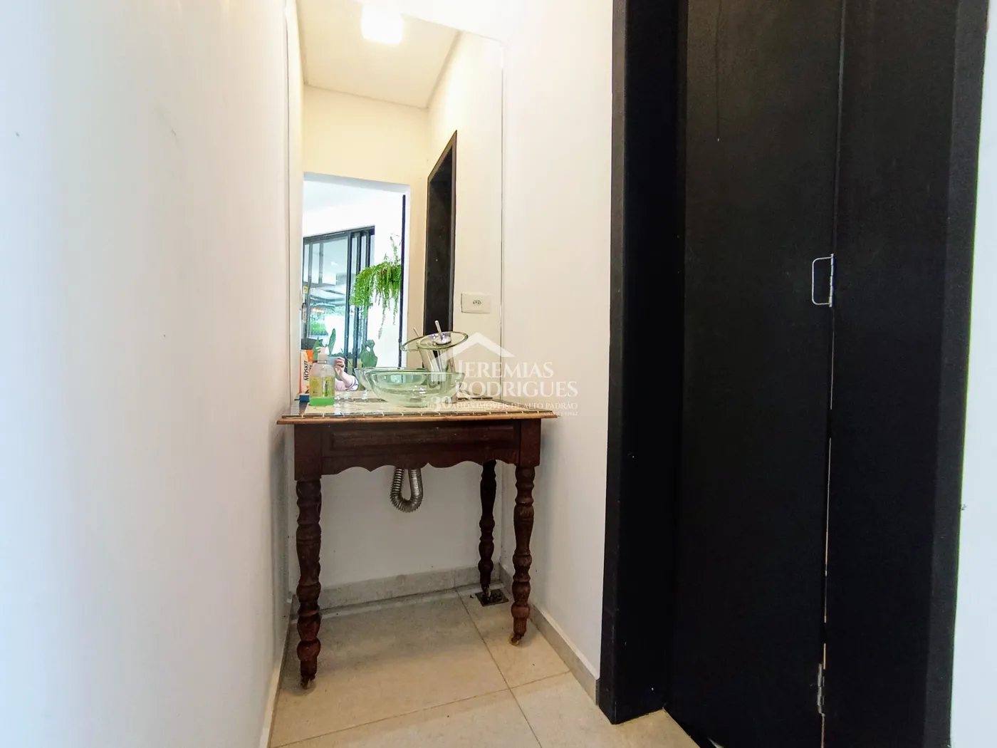 Casa para venda com 3 suítes no Condomínio Morada do Visconde em Tremembé/SP