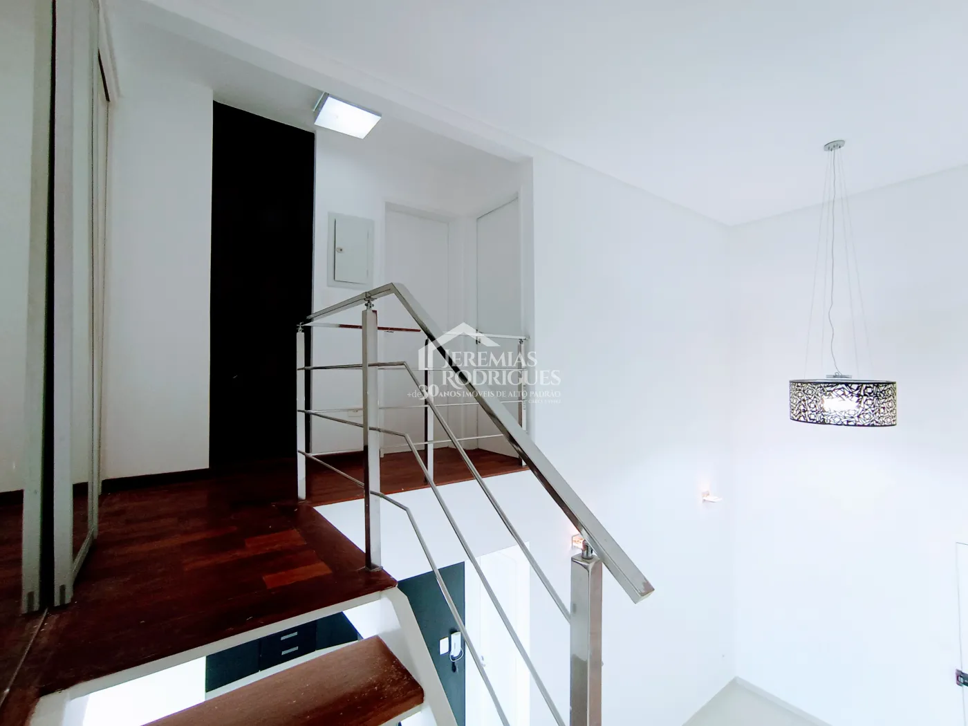 Apartamento com 2 dormitórios, 107 m² - Edifício Jabuticabeiras - Taubaté/SP.