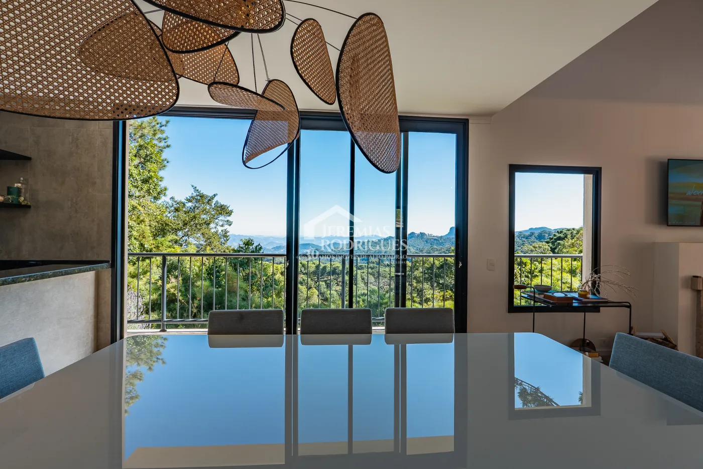 Casa à venda no Condomínio Villagio da Baronesa - Campos do Jordão/SP