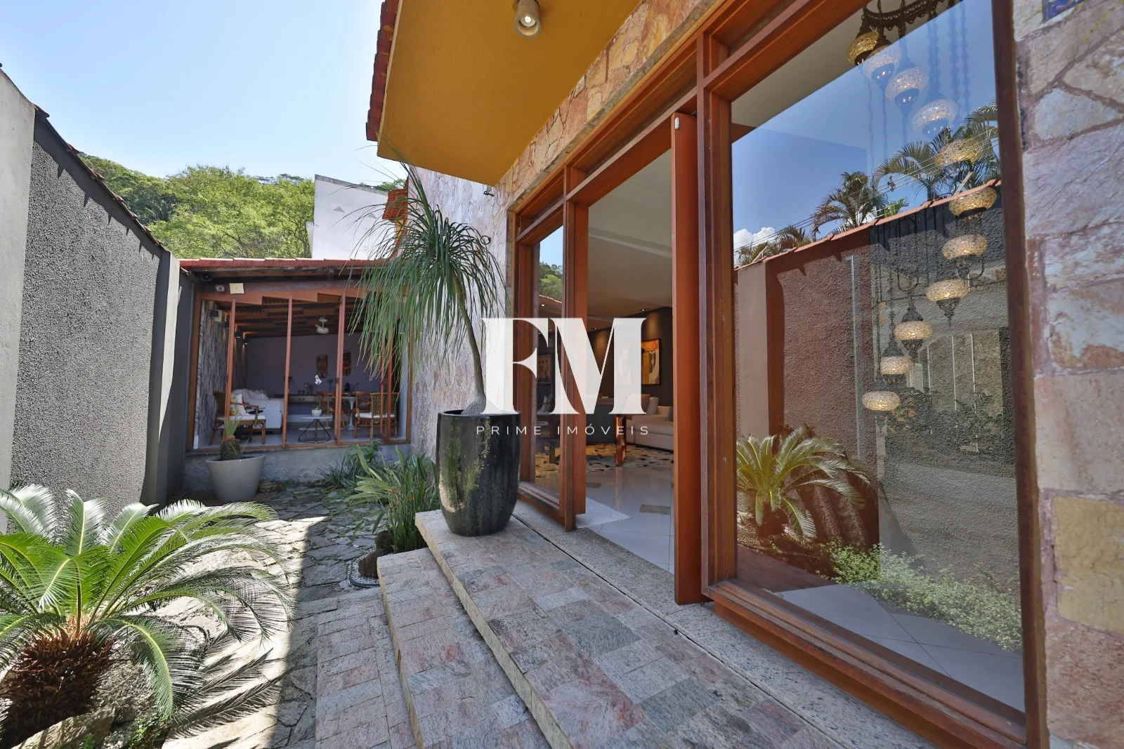 Santa Teresa | 6 Quartos (3 Suítes) | 1.100m² de Terreno com Piscina e Vista para a Natureza - foto 54