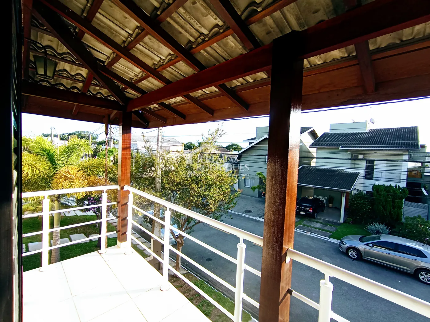 Casa para venda e locação com 4 dormitórios no Condomínio Campos do Conde I em Tremembé/SP