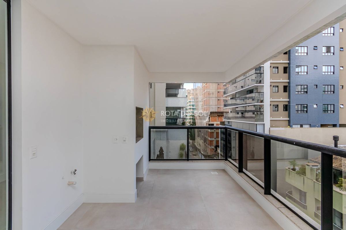 Fiori Del Mare Apartamento 3 Suítes e 2 Vagas em Meia Praia Itapema SC