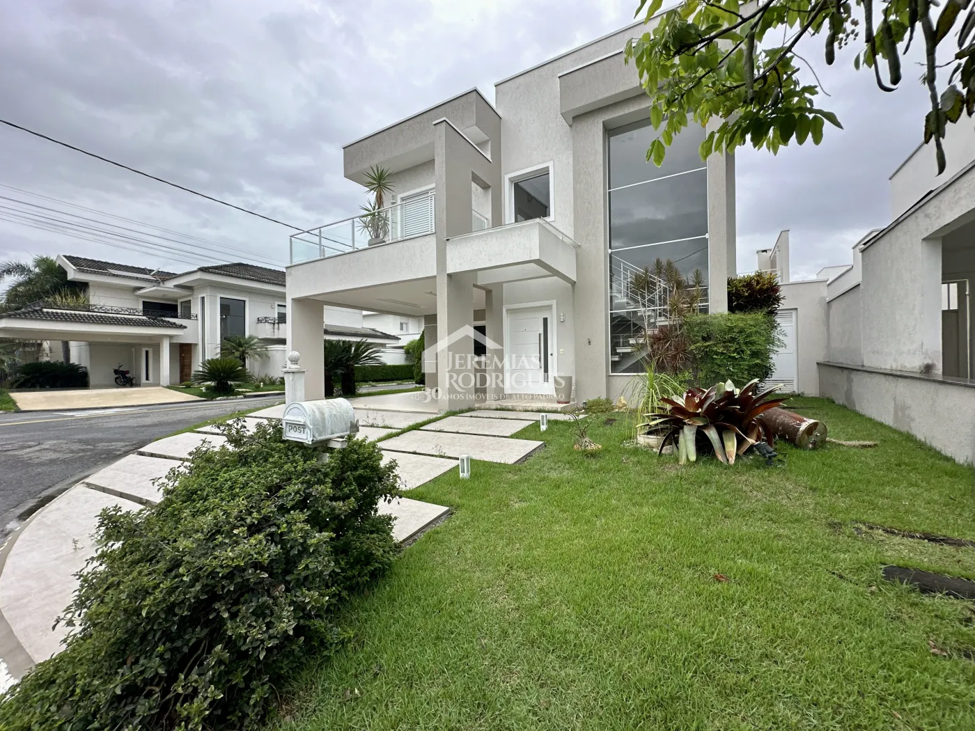Casa com 3 dormitórios, 237 m² - Campos do Conde Chamboard - Tremembé/SP.