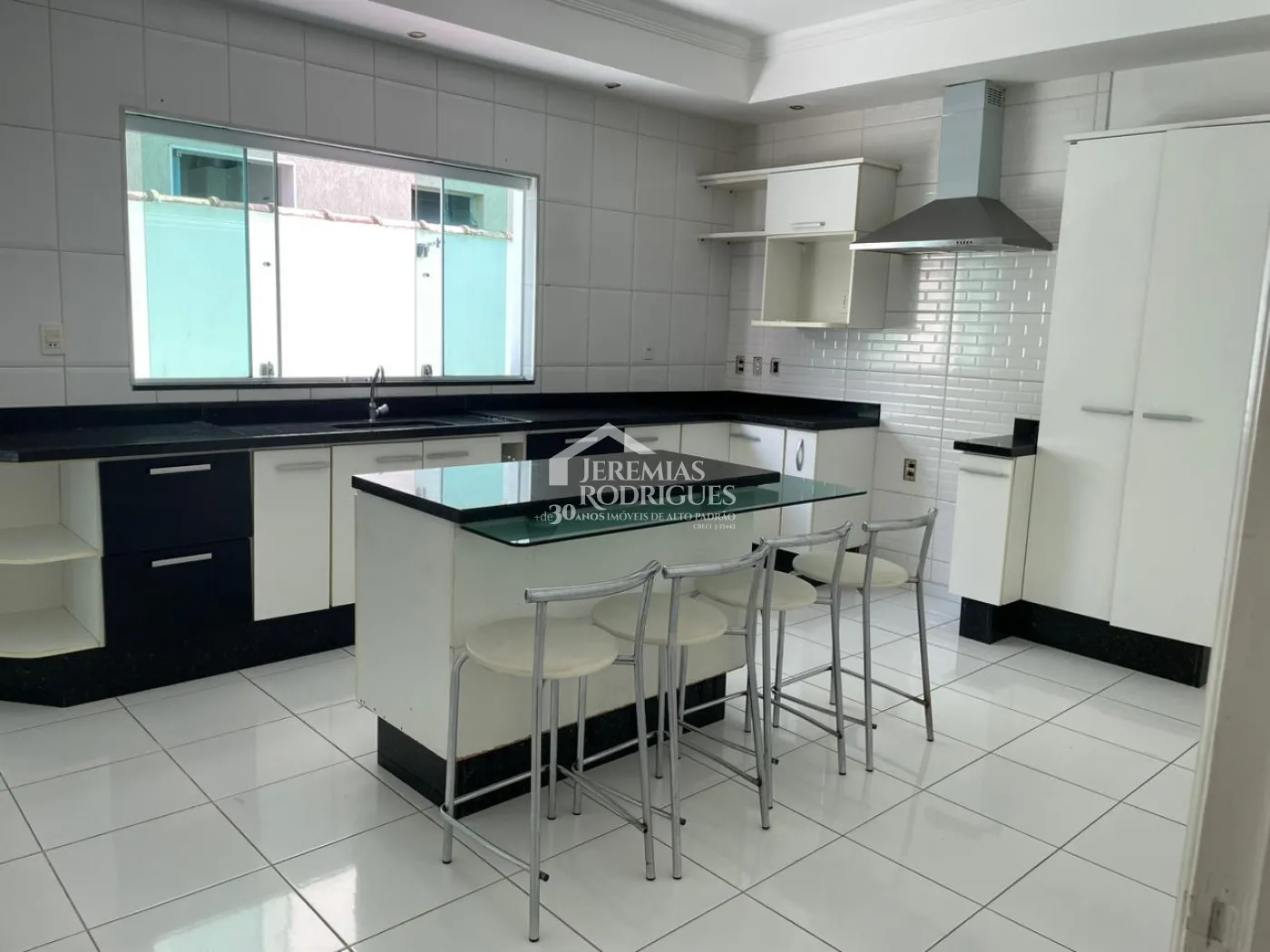 Casa com 3 dormitórios, 379 m² - Condomínio Real Ville - Pindamonhangaba/SP