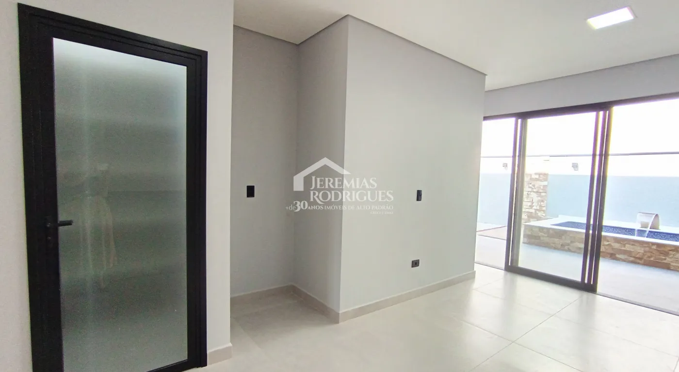 Casa à venda com 3 dormitórios no Condomínio Pérola do Vale em Tremembé/SP.