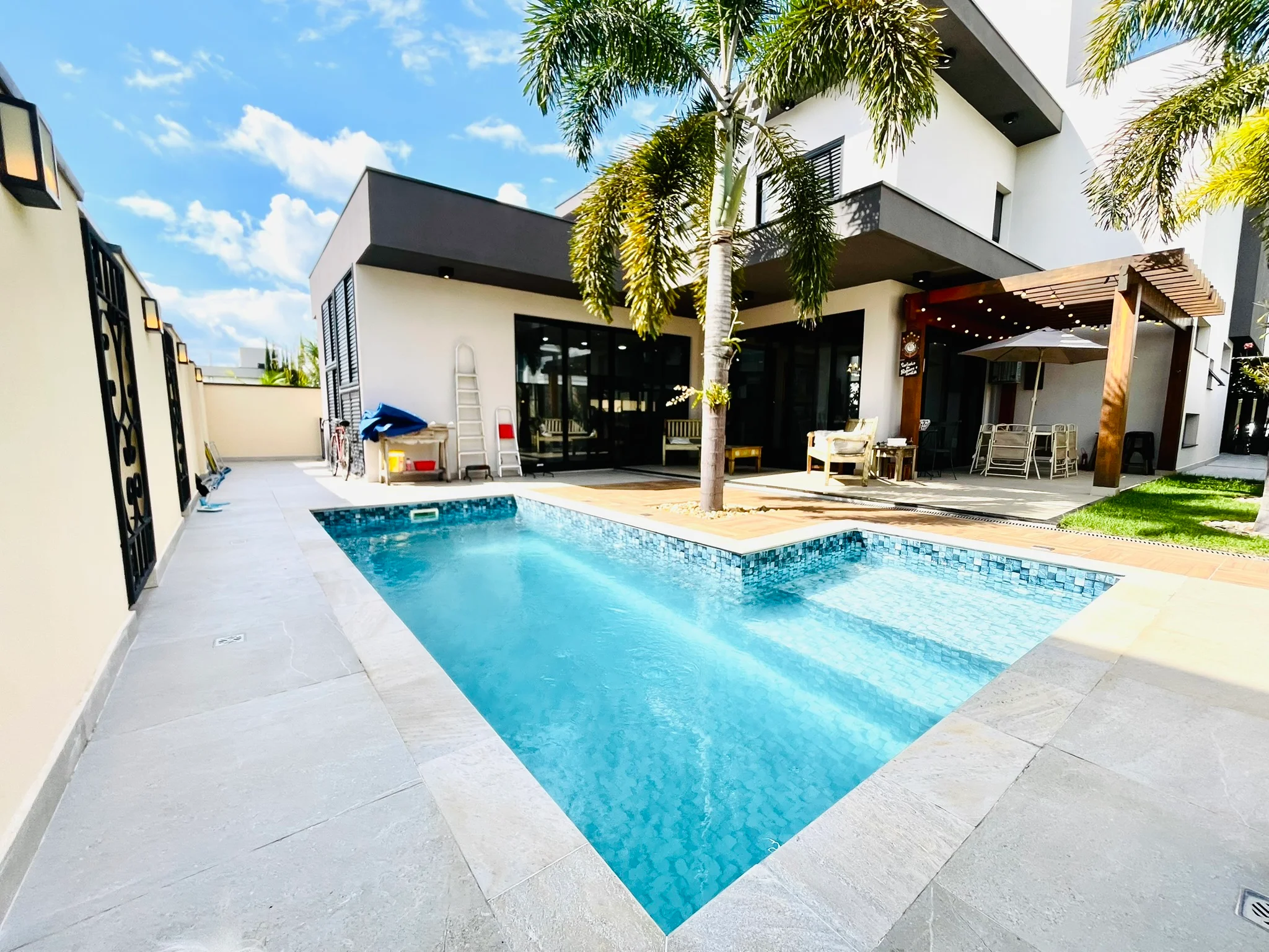 Casa à venda no Condomínio Terras de San Marco em Taubaté/SP.