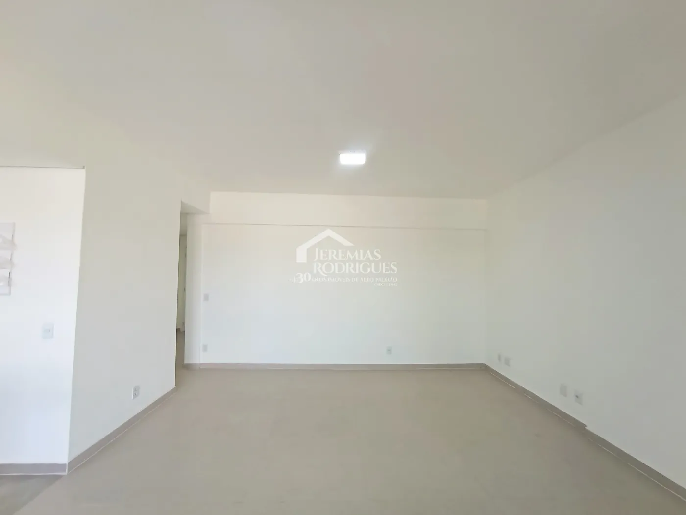 Apartamento à venda com 3 dormitórios, 119 m² no Edifício Residencial Elegance em Taubaté/SP.
