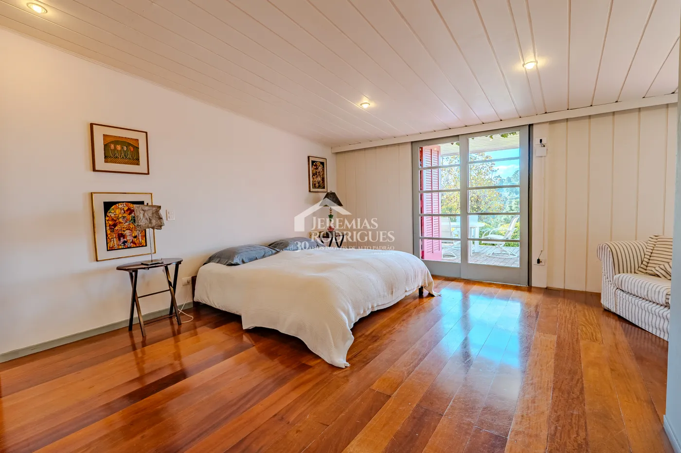 Casa para venda com 5 dormitórios no bairro Vila Inglesa em Campos do Jordão/SP