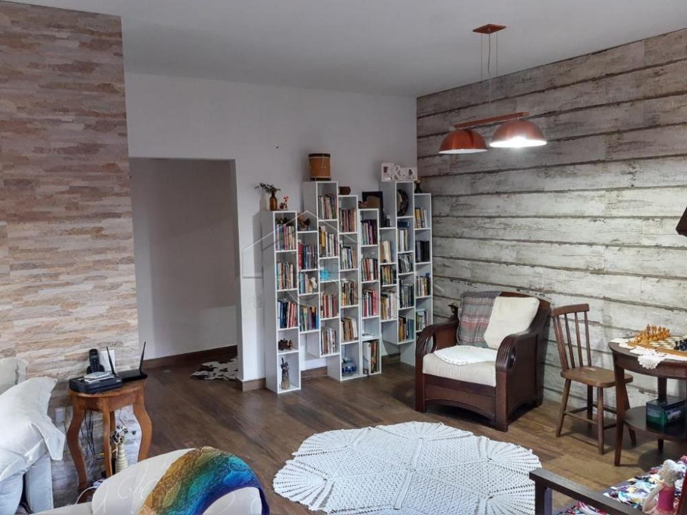 Casa à venda por R$ 1.200.000,00 - Pindamonhangaba/SP