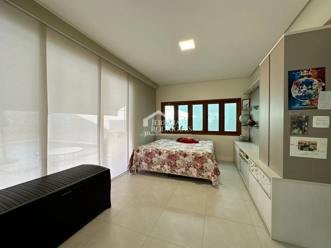 Casa com 3 suítes, 386 m² - Condomínio Taubaté Village - Taubaté/SP