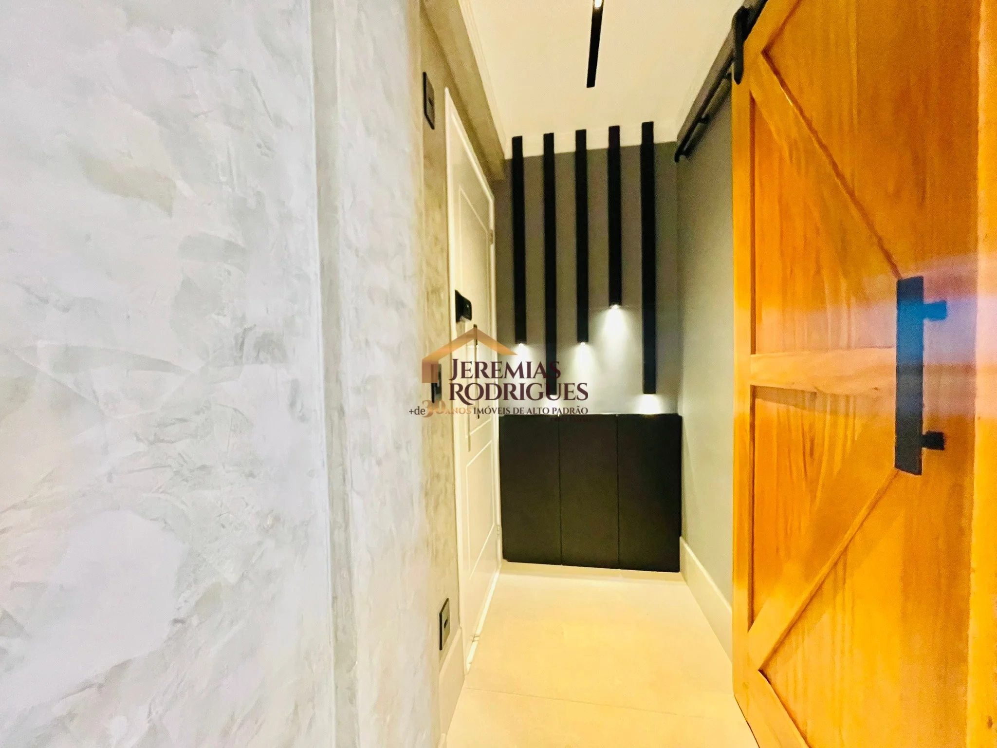 Apartamento Mobiliado para locação e venda no Edifício Residencial Elegance em Taubaté/SP. — foto 3