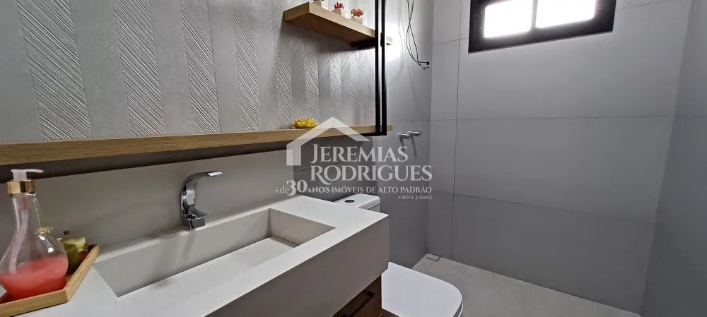 Casa com 3 suítes para venda e locação, com 245 m² no Condomínio Village Splendore em Pindamonhangaba/SP