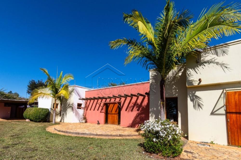 Sítio com 7 quartos, 38 hectares - Cachoeira Grande - Lagoinha/SP