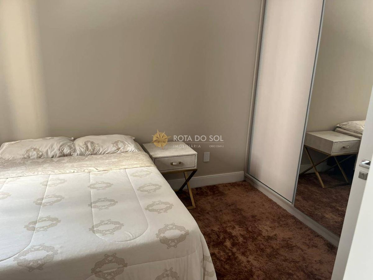 Residencial La Victoria apartamento 3 Suítes e 3 Vagas em Meia Praia Itapema SC