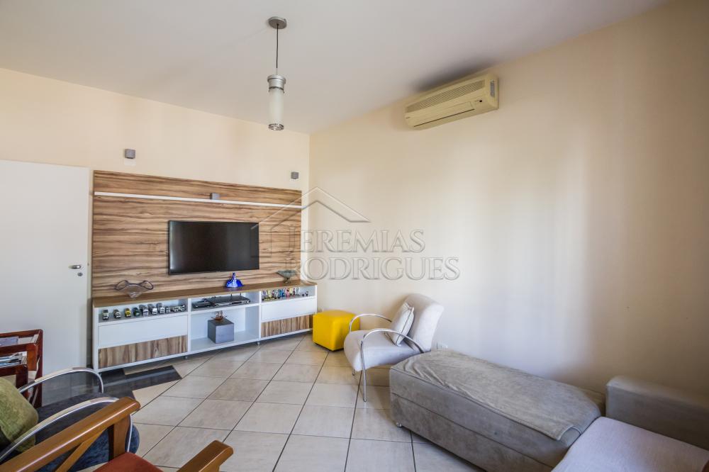 Casa para venda e locação  no Condomínio Taubaté Village em Taubaté/SP.