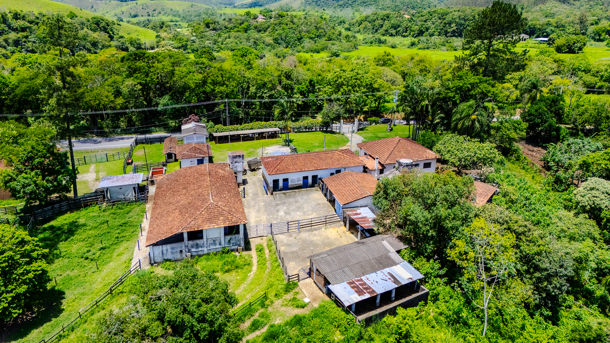 Fazenda à venda com 89,87 ha no bairro Piracuama em Pindamonhangaba/SP. 