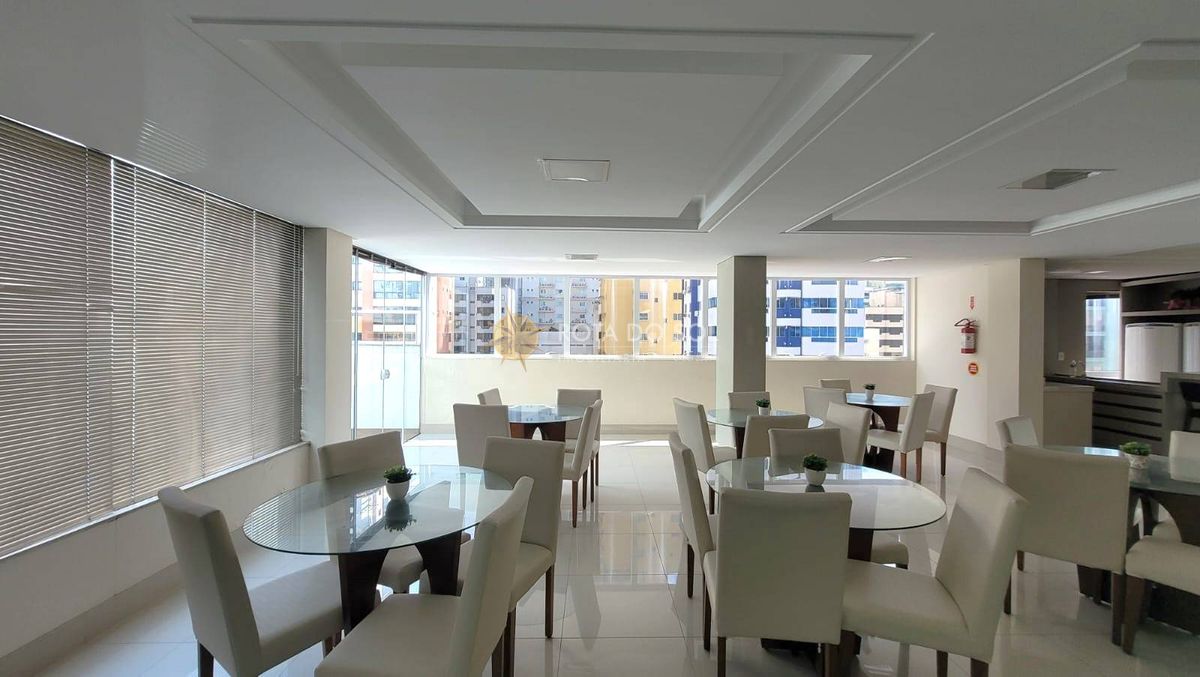 Kandinsky Apartamento 3 Suítes Meia Praia Itapema SC