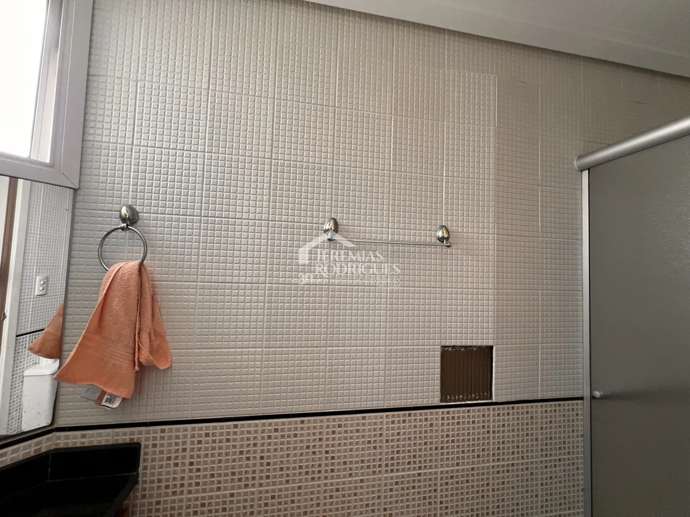 Apartamento com 2 dormitórios, 146 m² - Edifício Village Towers - Taubaté/SP.