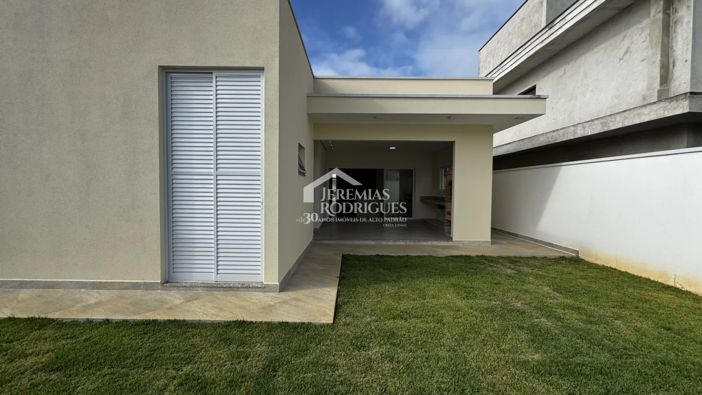 Casa à venda no Condomínio Reserva Bonsucesso em Pindamonhangaba/SP