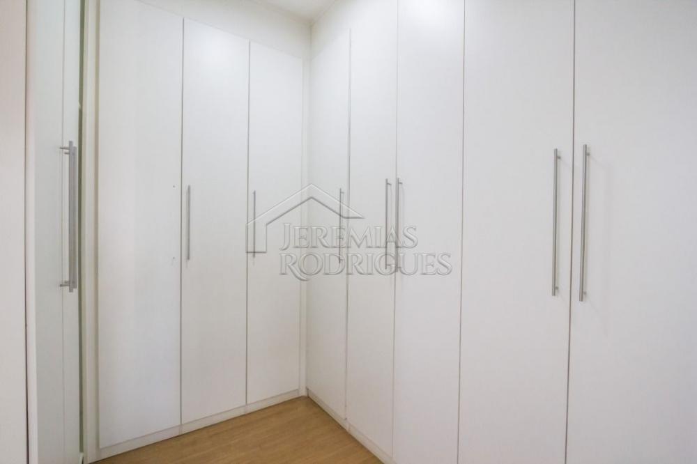 Casa à venda no Condomínio Colonial Village I em Pindamonhangaba/SP