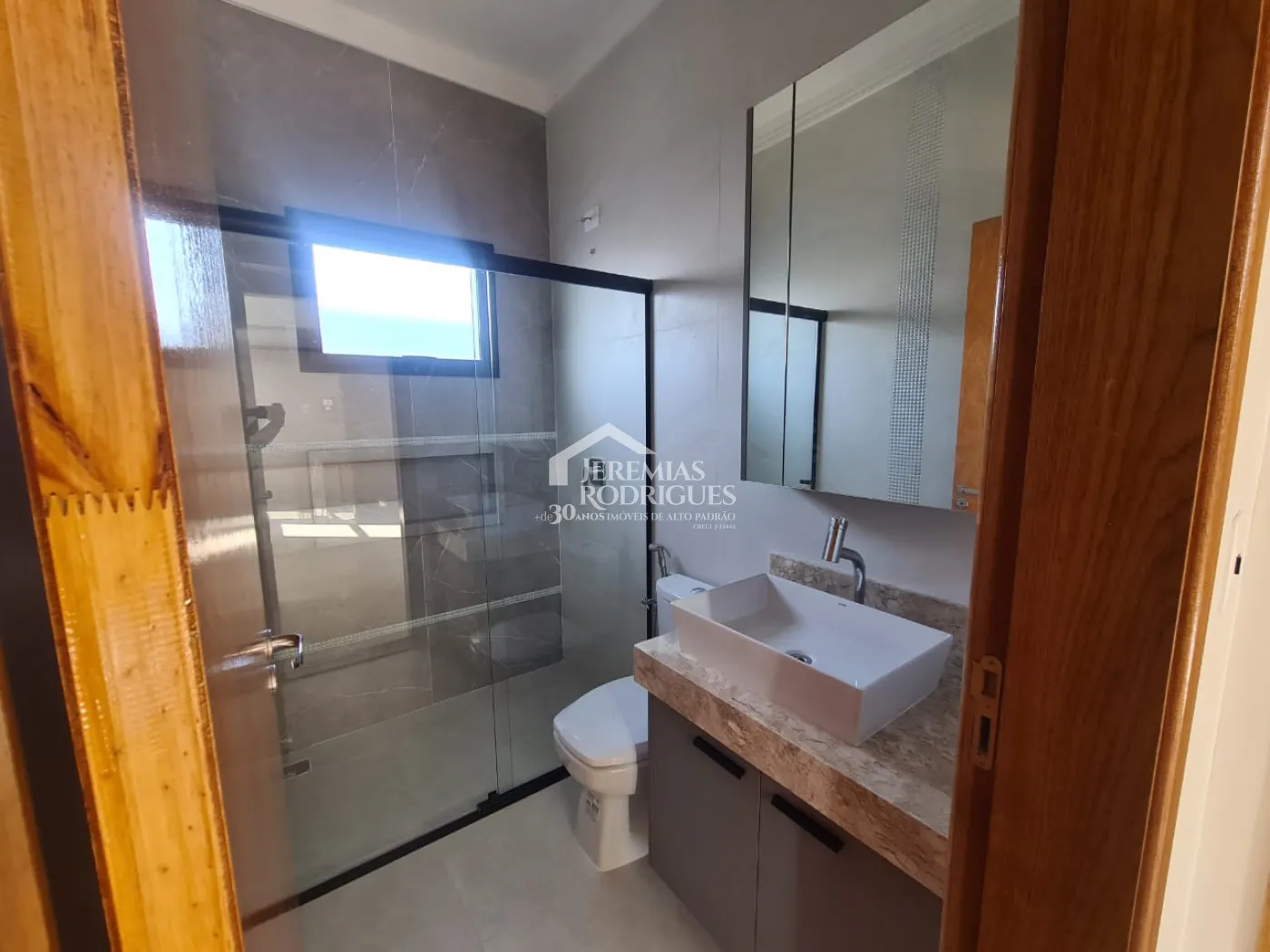 Casa com 3 dormitórios, 152 m² - Condomínio Barão de Tremembé - Tremembé/SP.