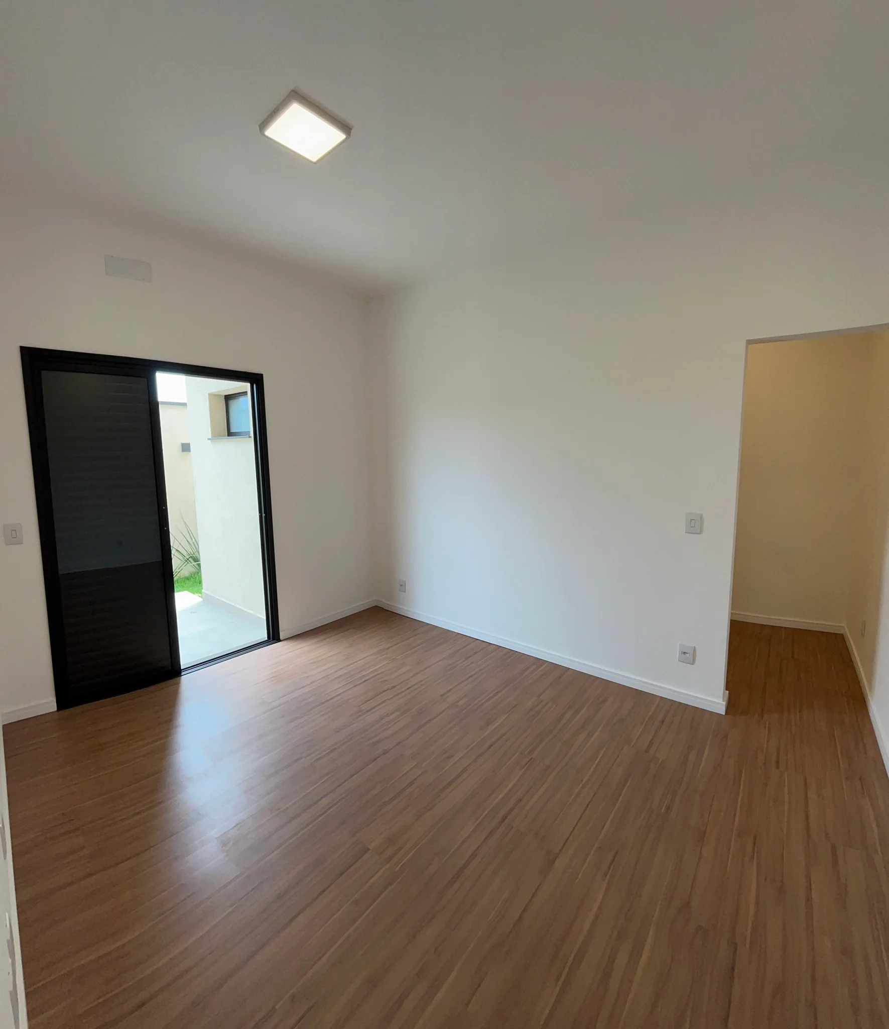 Casa com suíte e closet à venda no Condomínio Bosque da Imperatriz – Pindamonhangaba/SP