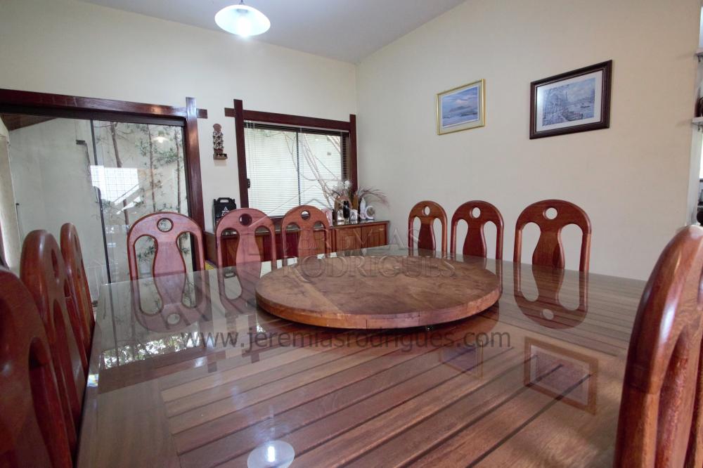 Casa à venda por R$ 1.350.000,00 - Taubaté/SP