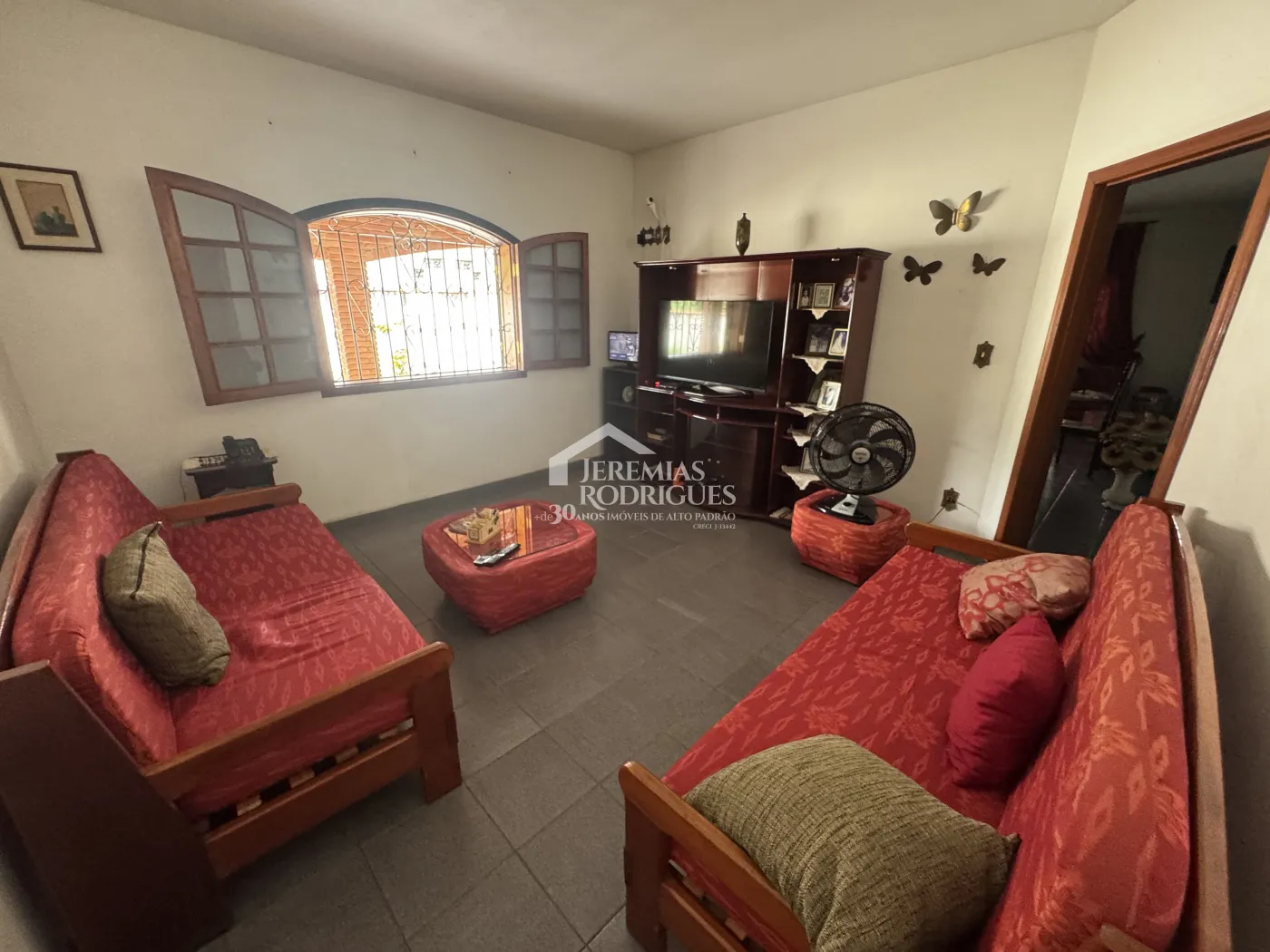 Área com imóvel residencial para venda no bairro Crispim em Pindamonhangaba/SP