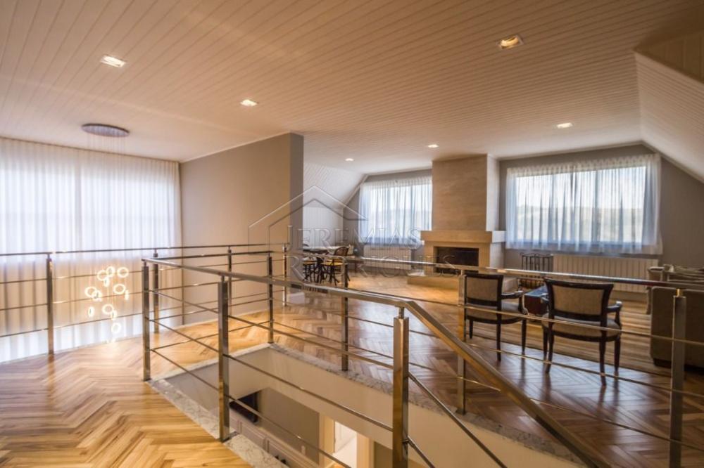 Casa à venda por R$ 6.800.000,00 - Campos do Jordão/SP