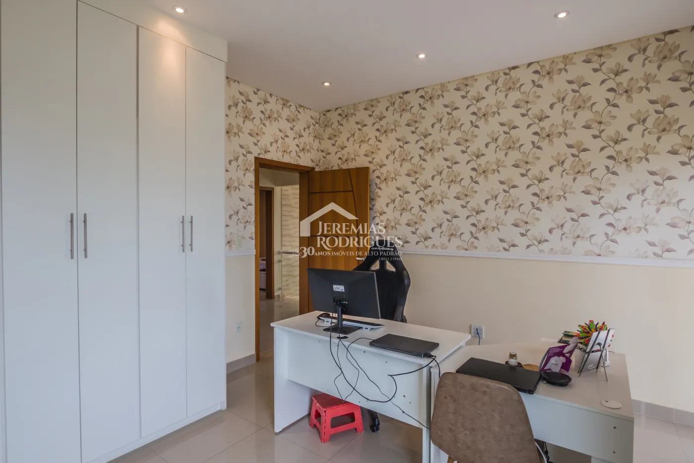 Casa com 4 dormitórios, 295 m² - Condomínio Reserva dos Lagos - Pindamonhangaba/SP