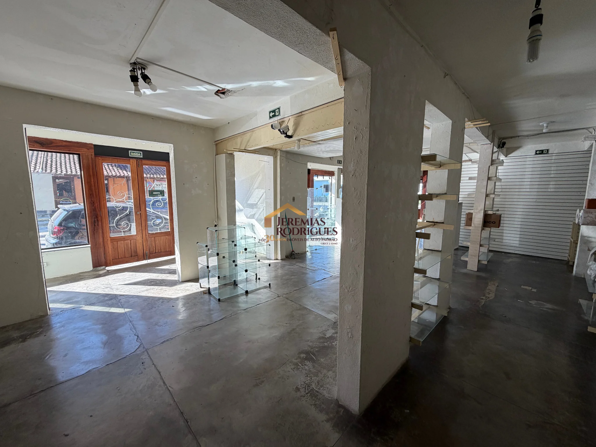 Pontos Comerciais à venda no bairro do Itaguá/Centro em Ubatuba/SP.