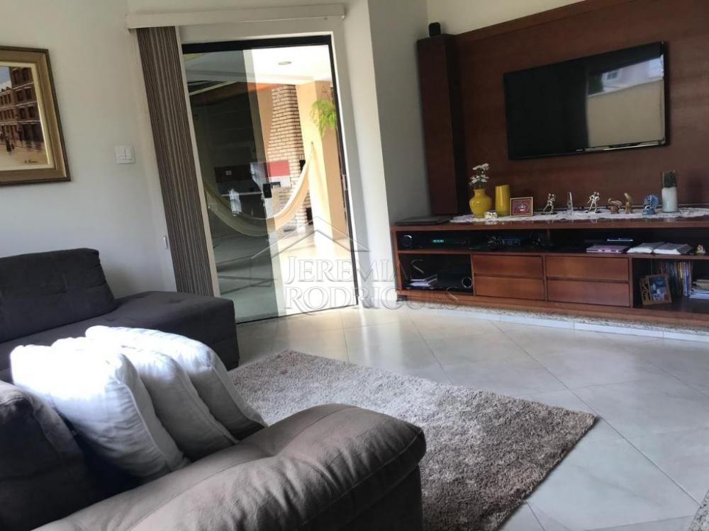 Casa à venda por R$ 1.250.000,00 - Tremembé/SP