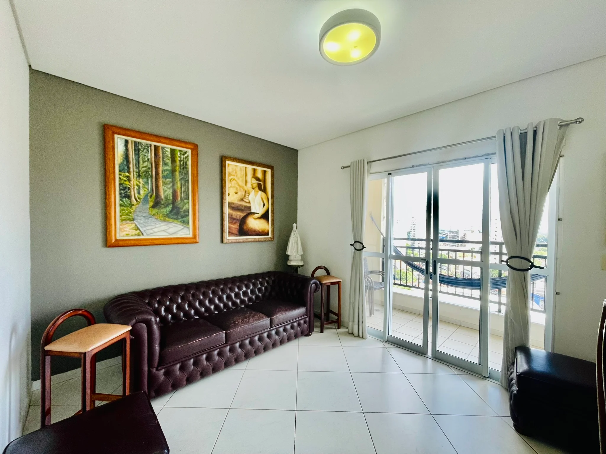 Cobertura duplex à venda no Edifício San Paolo em Taubaté/SP. 