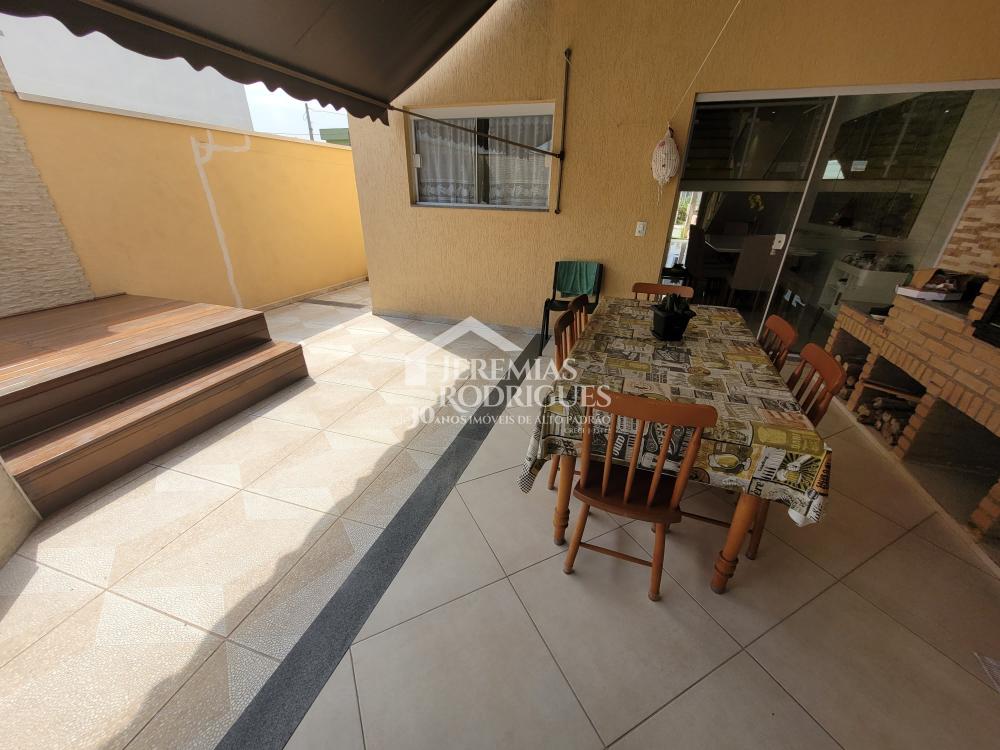 Casa com 3 dormitórios, 174 m² - Condomínio Residencial Laguna - Pindamonhangaba/SP