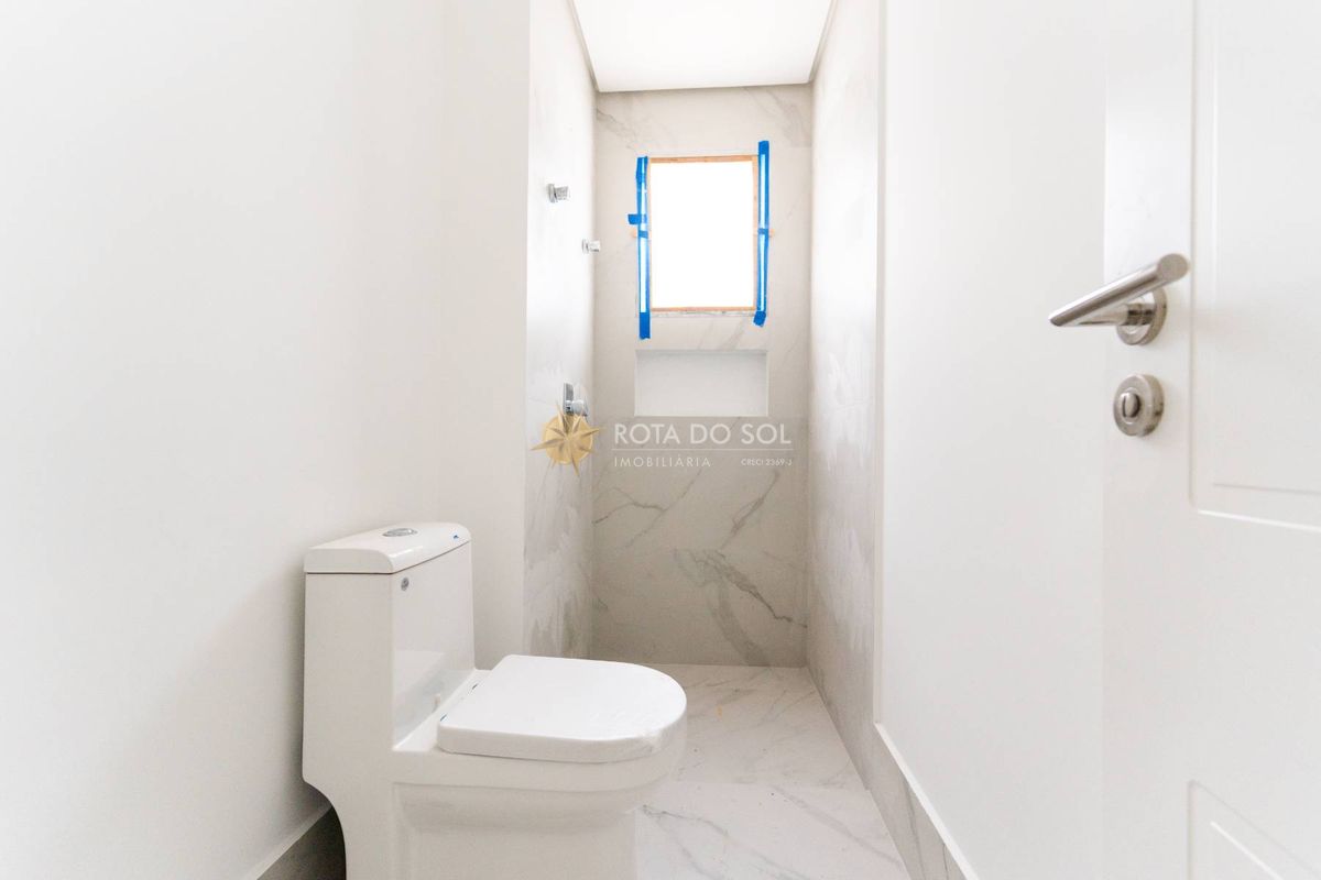 Maison Lafayette Apartamento 4 Suítes Meia Praia Itapema SC