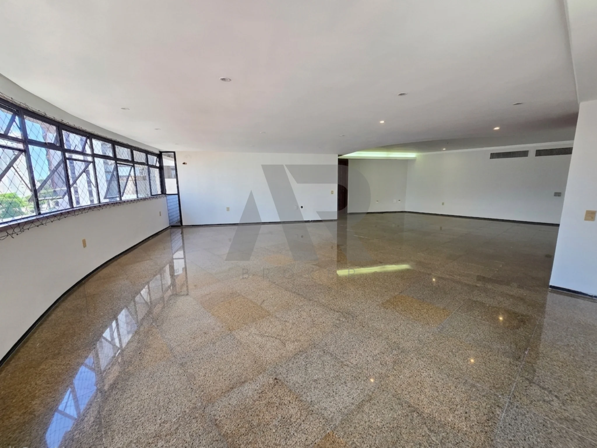Ed. Sintra, 210,95m², 4 quartos (3 Suítes), Meireles, Fortaleza/CE — foto 2