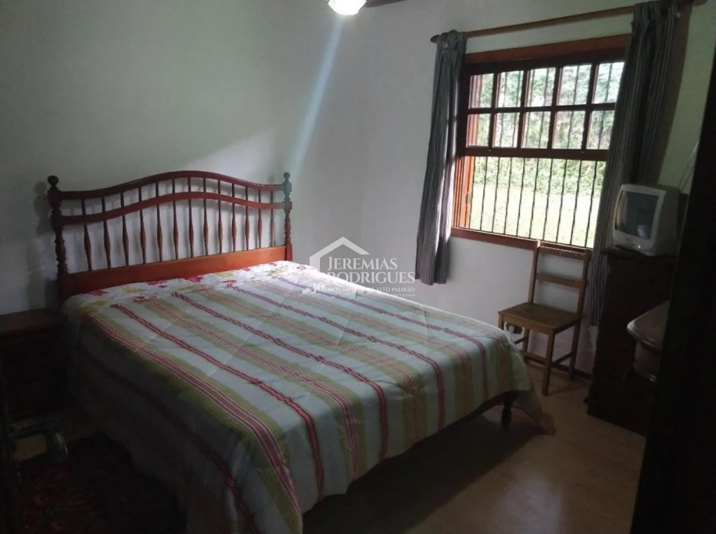 Casa para venda com 11 dormitórios no bairro Recanto Feliz em Campos do Jordão/SP