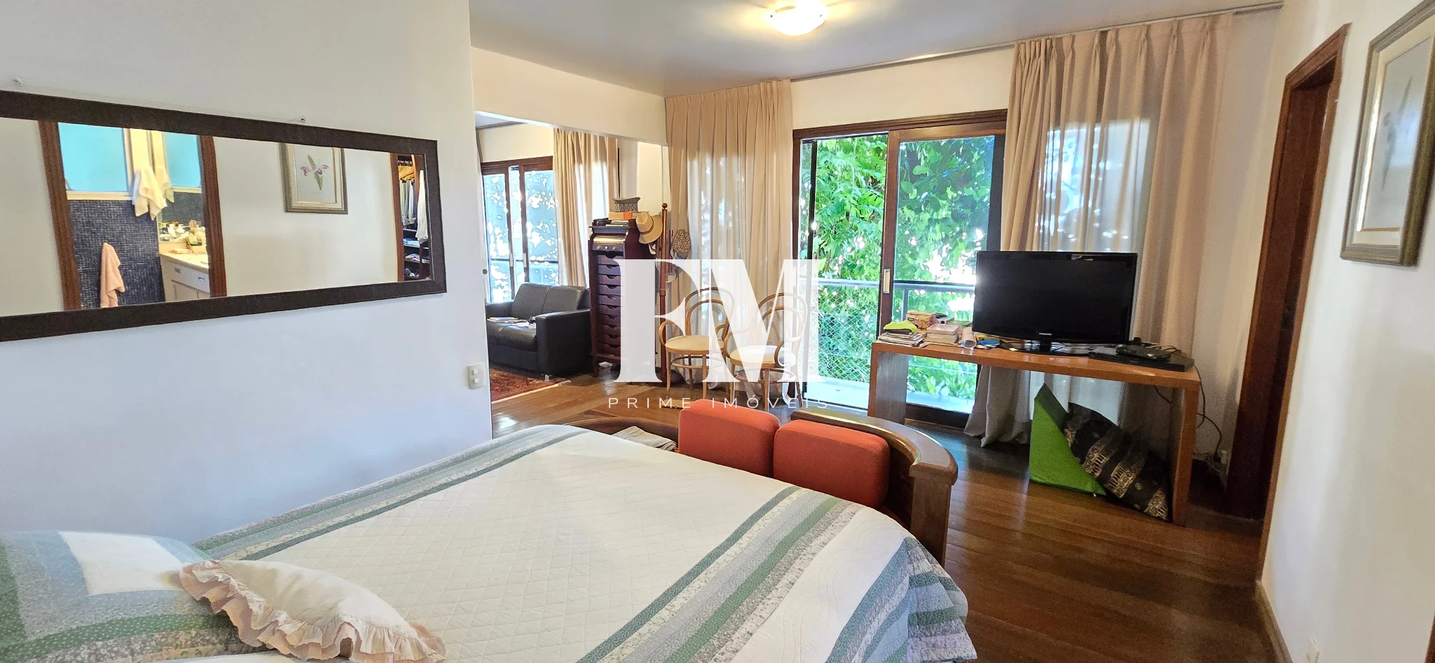 Casa Espetacular a venda na Lagoa | Rua Sacopã | Original 4 Quartos (3 Suítes) | com Piscina e Vista Panorâmica.              e Piscina - foto 59